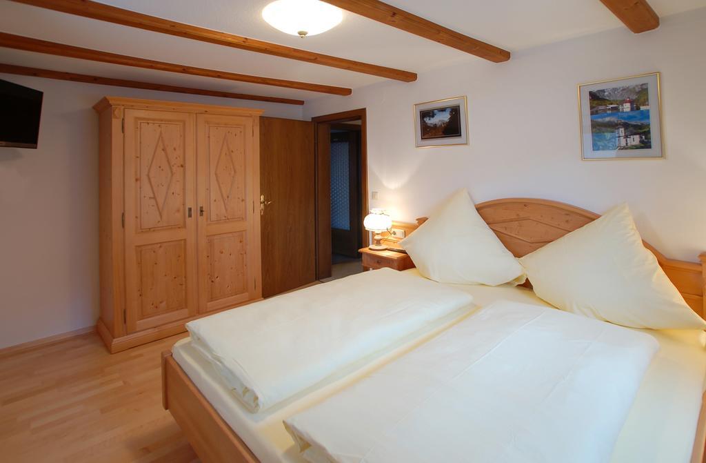 Ferienwohnung Gebirgshausl Bischofswiesen Rum bild